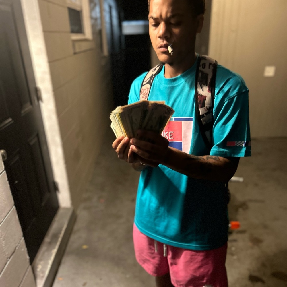 Meet your Posher, Lghtsknn